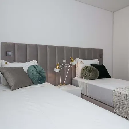 Terracos Do Mar - By Dalma Portuguesa *